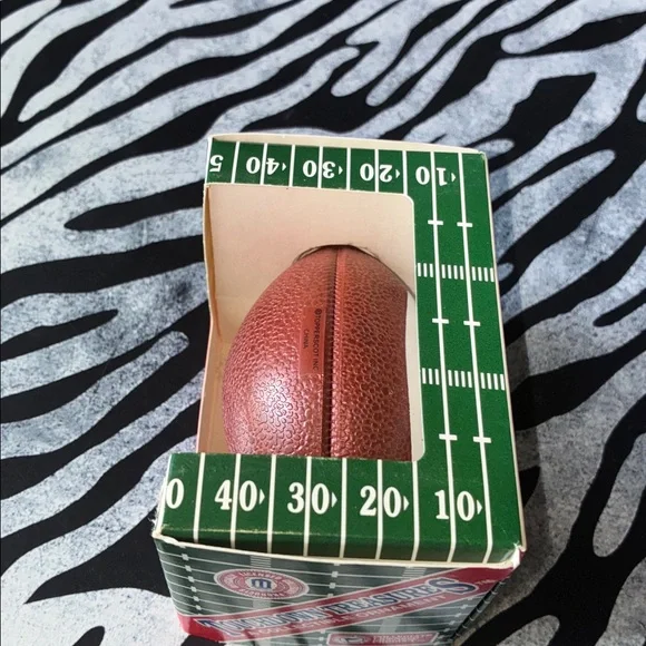 Michigan Football Ornament - Picture 8 of 9